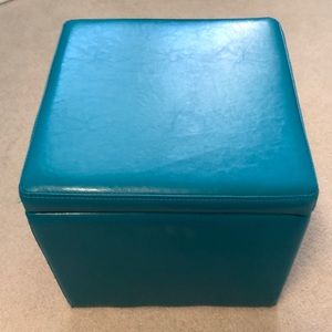 Turquoise Storage ottoman cube